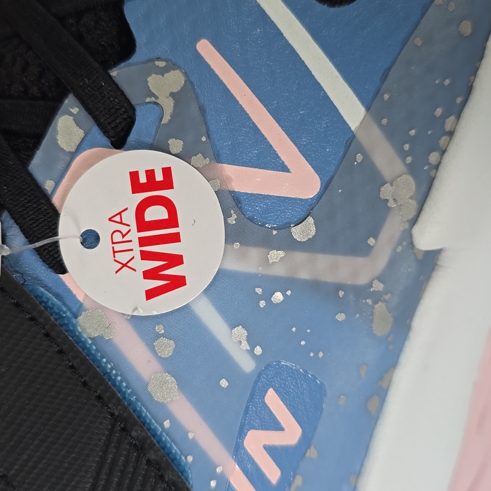 New Balance Rave Run V2 Bungee Lace With Top Strap Wide Shoes - Picture 8 of 12